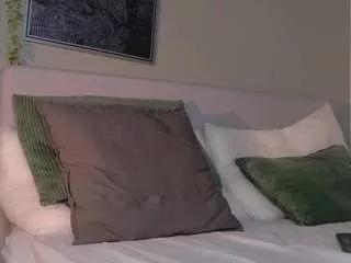 nickifox1 from CamSoda is Freechat