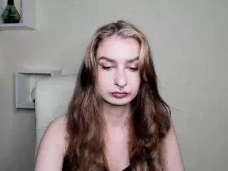 ninablond1 from CamSoda is Freechat
