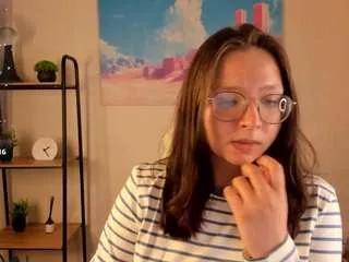 Photos of noora-moore from CamSoda is Freechat