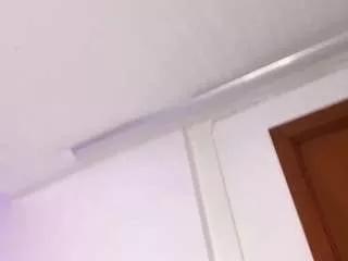 novaross from CamSoda is Freechat
