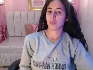 paris-1sub from CamSoda is Freechat