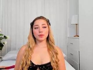 Girls free live sex cams: Check out the satisfaction of typing and cam2cam with our sensual livestreamers, who will teach you all about temptation and desires with their smoking hot physiques.