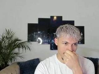 pedrodasilva from CamSoda is Freechat