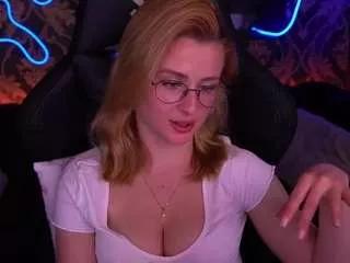 petitelexyy from CamSoda is Freechat