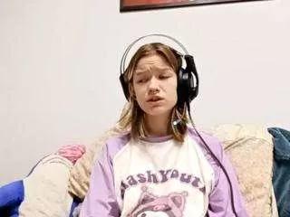 rosalinahilse from CamSoda is Freechat