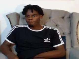 royce-ebony from CamSoda is Freechat