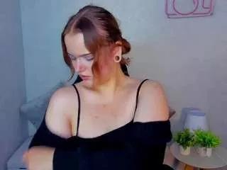 sara-clayton from CamSoda is Freechat