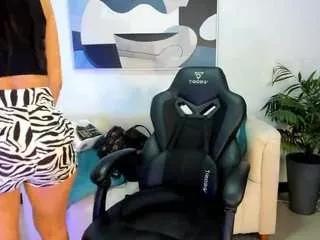 sarahparkerx from CamSoda is Freechat