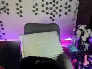 sarayy-jones from CamSoda is Freechat