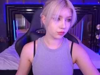 selenairiss from CamSoda is Freechat
