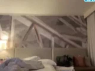 Girls free live sex cams: Check out the satisfaction of typing and cam2cam with our sensual livestreamers, who will teach you all about temptation and desires with their smoking hot physiques.