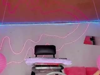 Girls free live sex cams: Check out the satisfaction of typing and cam2cam with our sensual livestreamers, who will teach you all about temptation and desires with their smoking hot physiques.