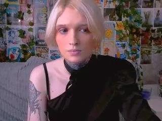 simonarain from CamSoda is Freechat