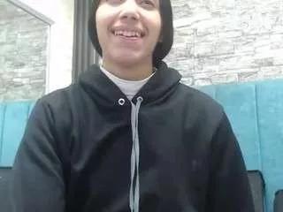 skinny-brenda from CamSoda is Freechat