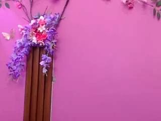 skinnysofia18 from CamSoda is Freechat