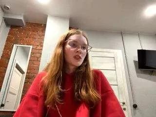 Girls free live sex cams: Check out the satisfaction of typing and cam2cam with our sensual livestreamers, who will teach you all about temptation and desires with their smoking hot physiques.