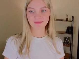 Girls free live sex cams: Check out the satisfaction of typing and cam2cam with our sensual livestreamers, who will teach you all about temptation and desires with their smoking hot physiques.