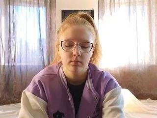 Photos of sydneymanheim from CamSoda is Freechat