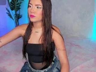 thebestdreamx1 from CamSoda is Freechat
