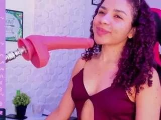 tinnysalome from CamSoda is Freechat