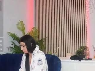 tinyvixen from CamSoda is Freechat