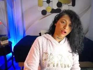 Photos of unforgettable-gh from CamSoda is Freechat