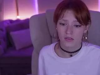 vikkylovered from CamSoda is Freechat