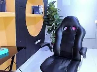 violetlux from CamSoda is Freechat