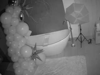 voyeurcam-casa-salsa-bathroom-5 from CamSoda is Freechat