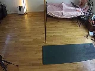 Girls free live sex cams: Check out the satisfaction of typing and cam2cam with our sensual livestreamers, who will teach you all about temptation and desires with their smoking hot physiques.
