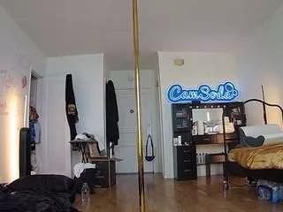 Girls free live sex cams: Check out the satisfaction of typing and cam2cam with our sensual livestreamers, who will teach you all about temptation and desires with their smoking hot physiques.
