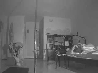 Photos of voyeurcam-celticiron-02 from CamSoda is Freechat