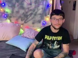 youngkubenski215 from CamSoda is Freechat