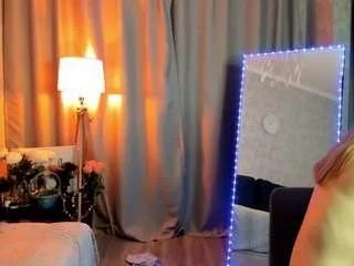 yoursweetegirlfriend from CamSoda is Freechat