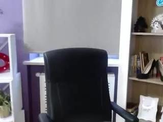 Girls free live sex cams: Check out the satisfaction of typing and cam2cam with our sensual livestreamers, who will teach you all about temptation and desires with their smoking hot physiques.
