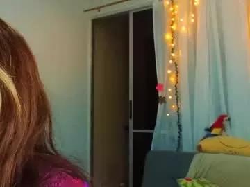 Girls free live sex cams: Check out the satisfaction of typing and cam2cam with our sensual livestreamers, who will teach you all about temptation and desires with their smoking hot physiques.