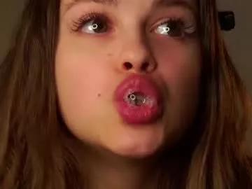 Girls free live sex cams: Check out the satisfaction of typing and cam2cam with our sensual livestreamers, who will teach you all about temptation and desires with their smoking hot physiques.