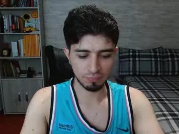 aaron_paul_ from Chaturbate is Freechat