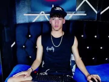 aaron_schott from Chaturbate is Freechat
