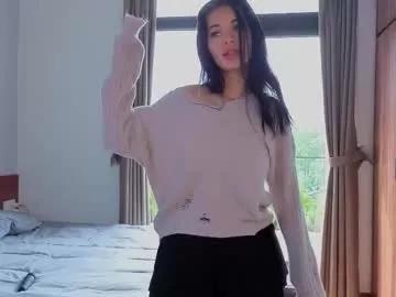 Girls free live sex cams: Check out the satisfaction of typing and cam2cam with our sensual livestreamers, who will teach you all about temptation and desires with their smoking hot physiques.