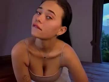 Girls free live sex cams: Check out the satisfaction of typing and cam2cam with our sensual livestreamers, who will teach you all about temptation and desires with their smoking hot physiques.