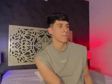 alan_phoenixx from Chaturbate is Freechat