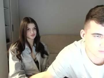 Girls free live sex cams: Check out the satisfaction of typing and cam2cam with our sensual livestreamers, who will teach you all about temptation and desires with their smoking hot physiques.