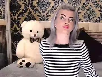 Girls free live sex cams: Check out the satisfaction of typing and cam2cam with our sensual livestreamers, who will teach you all about temptation and desires with their smoking hot physiques.