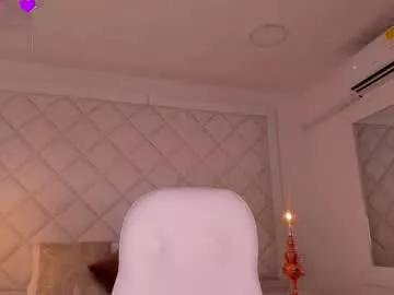 Girls free live sex cams: Check out the satisfaction of typing and cam2cam with our sensual livestreamers, who will teach you all about temptation and desires with their smoking hot physiques.