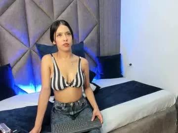 Amelyetaylor webcams show profile image 