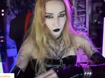 Girls free live sex cams: Check out the satisfaction of typing and cam2cam with our sensual livestreamers, who will teach you all about temptation and desires with their smoking hot physiques.