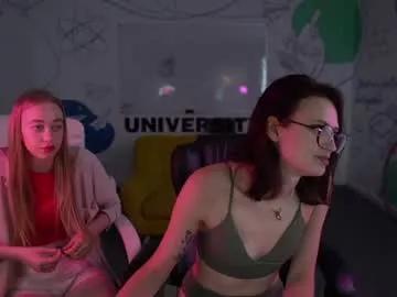 Spur your dreams, talk and cam2cam with smoking hot bigclit and assplay freechat cam hosts. Our picks of naughty trimmed-white, strapon & cheapest-privates-white live cams will incite your thirst. Discover their live productions here for free!