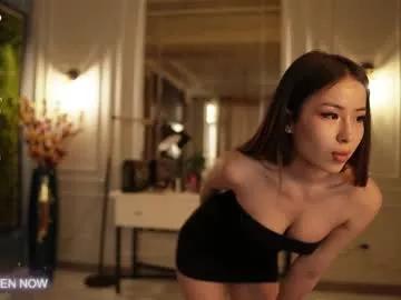Girls free live sex cams: Check out the satisfaction of typing and cam2cam with our sensual livestreamers, who will teach you all about temptation and desires with their smoking hot physiques.