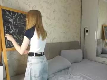 Girls free live sex cams: Check out the satisfaction of typing and cam2cam with our sensual livestreamers, who will teach you all about temptation and desires with their smoking hot physiques.
